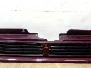 решетка радиатора Mitsubishi Space Wagon 2 поколение (Typ N30/N40) 1994, бордовый, NALICHNYI, BEZNALICHNYI, RASCHET