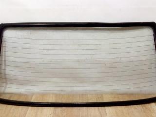 стекло заднее Toyota Starlet 70 series 1988, 1.3 л., karb., бензин, МКПП, красный, хетчбэк 3 дв., передний привод, 6810510150, 6810510170