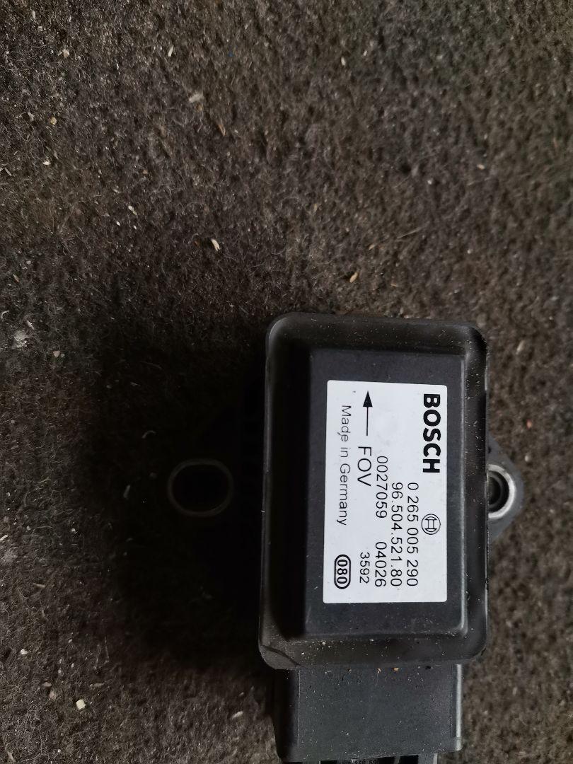 датчик ускорения Peugeot 307 1 поколение (2001 - 2005), 2.0 л., дизель, МКПП, черный, универсал - фото №1