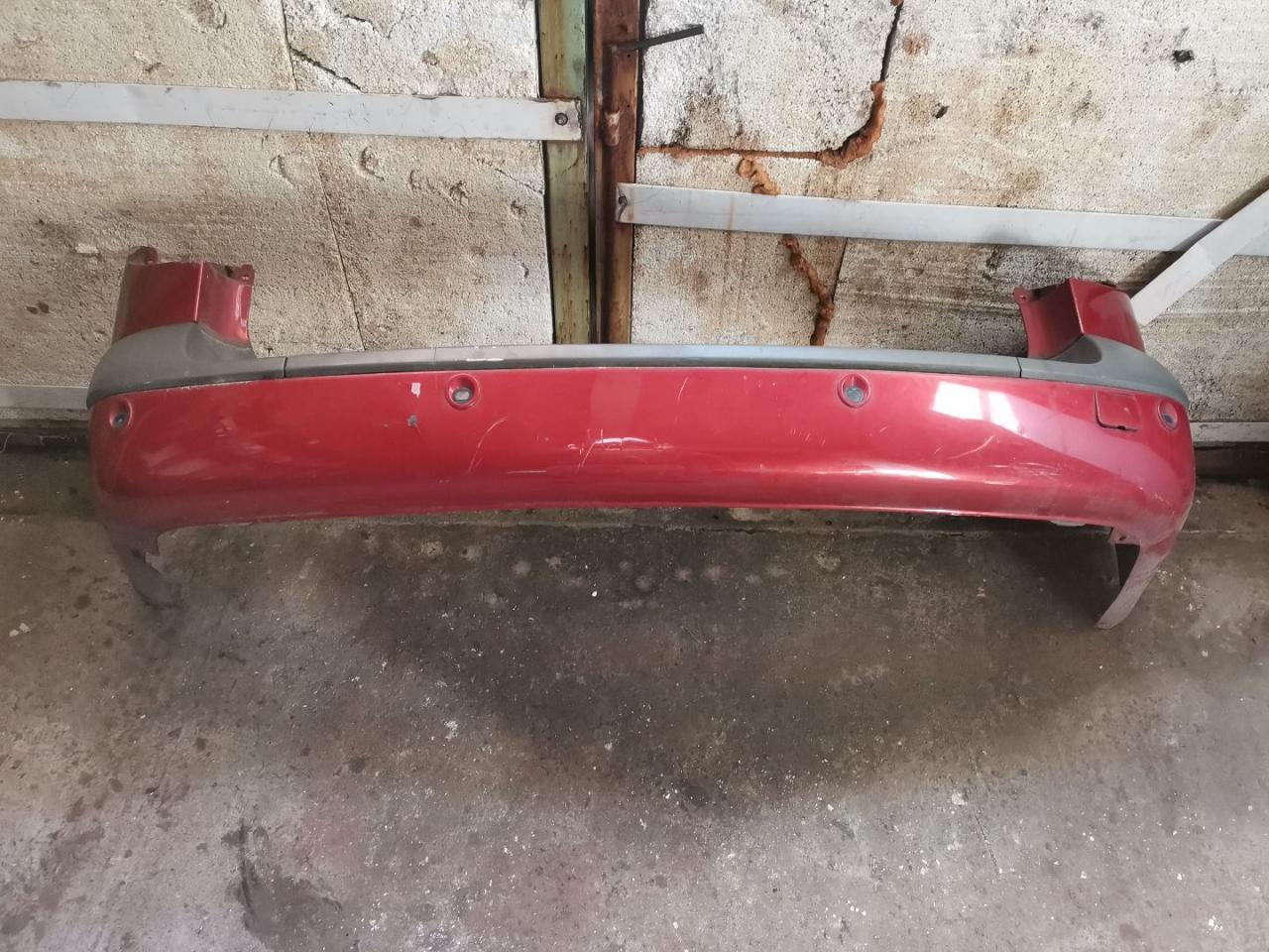 бампер задний Renault Laguna 2 поколение 2003, 1.8 л., F4P 774, бензин, МКПП, красный, универсал - фото №1