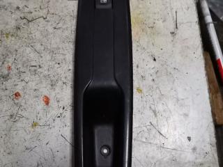 кнопка стеклоподъемника двери Renault Scenic 3 поколение 2011, 1.5 л., DCi, дизель, 6МКПП, минивэн, передний привод