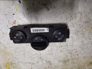 блок управления печки / климат-контроля Renault Megane 2 поколение 2003, 1.5 л., дизель, МКПП, хетчбэк 5 дв.