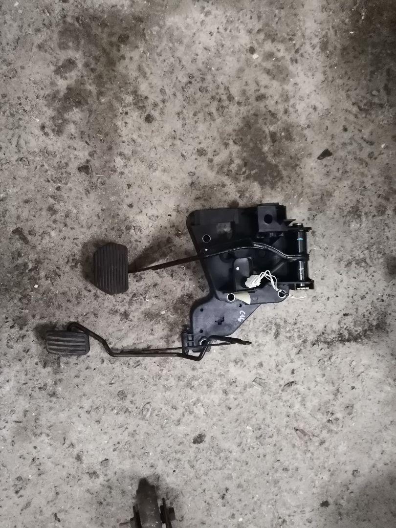 узел педальный (блок педалей) Citroen C5 1 поколение 2004, 2.2 л., дизель, АКПП, универсал - фото №1