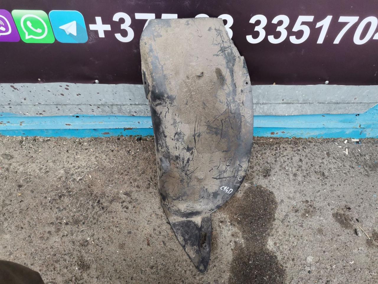 защита арок задняя правая (подкрылок) Renault Megane 2 поколение 2003, 1.5 л., дизель, МКПП, хетчбэк 5 дв. - фото №1