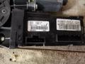 моторчик стеклоподъемника передний правый Renault Scenic 3 поколение 2011, 1.5 л., DCi, дизель, 6МКПП, минивэн, передний привод - фото №2