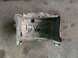 полка аккумулятора Renault Scenic 3 поколение 2011, 1.5 л., DCi, дизель, 6МКПП, минивэн, передний привод