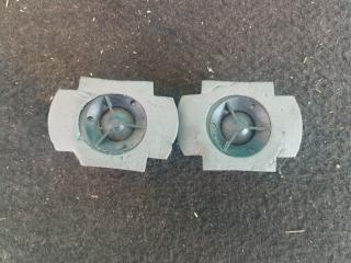динамик высокочастотный (пищалка) Renault Megane 2 поколение 2005, 1.4 л., бензин, МКПП, хетчбэк 3 дв., правый руль