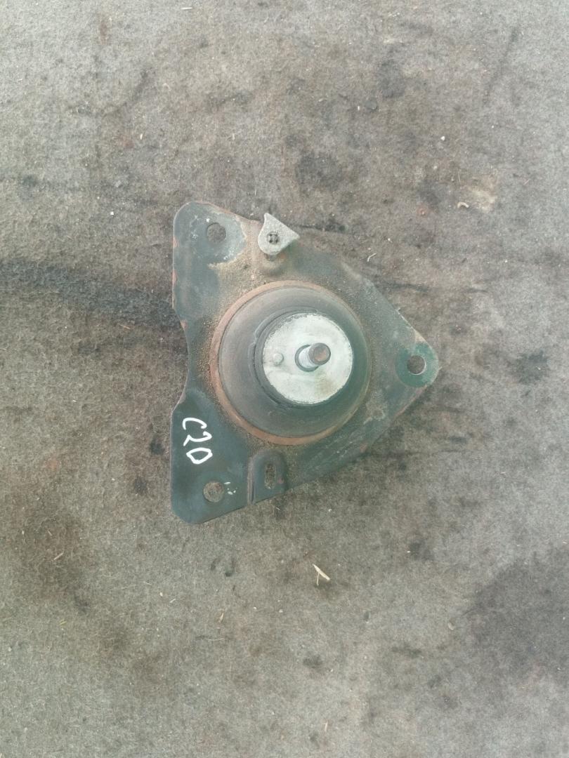 подушка крепления двигателя Renault Laguna 1 поколение 1997, 2.0 л., F3R 768, бензин, МКПП, красный, универсал - фото №1