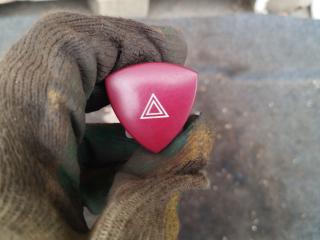 кнопка аварийной сигнализации Peugeot 807 1 поколение 2004, 2.0 л., RHM (DW10ATED4), дизель, АКПП, черный, передний привод