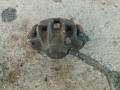 суппорт передний правый Peugeot 607 1 поколение 2001, 2.2 л., 4HX (DW12TED4/FAP), дизель, МКПП, передний привод - фото №2