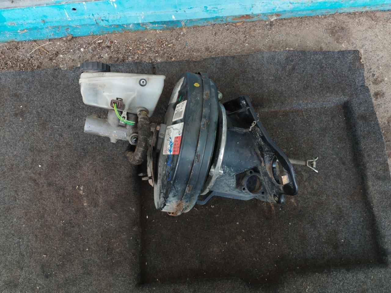 вакуумный усилитель тормозов Peugeot 607 1 поколение 2001, 2.2 л., 4HX (DW12TED4/FAP), дизель, МКПП, передний привод - фото №1