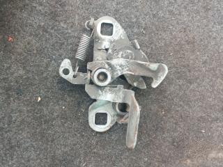 замок капота Peugeot 607 1 поколение 2001, 2.2 л., 4HX (DW12TED4/FAP), дизель, МКПП, передний привод