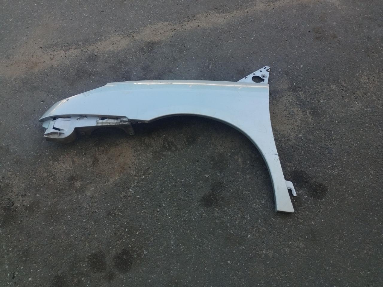 крыло переднее левое Citroen C8 1 поколение 2005, 2.0 л., RHT (DW10ATED4), дизель, МКПП, минивэн, передний привод - фото №1