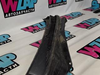 дождевик Chevrolet TrailBlazer 3 поколение 2022, 1.3 л., бензин, вариатор, оранжевый, хетчбэк 5 дв., полный привод