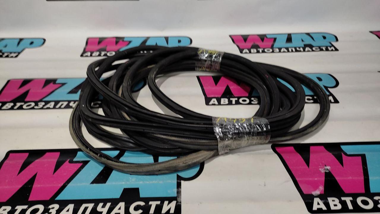 уплотнитель двери Chevrolet TrailBlazer 3 поколение 2022, 1.3 л., бензин, вариатор, оранжевый, хетчбэк 5 дв., полный привод - фото №1