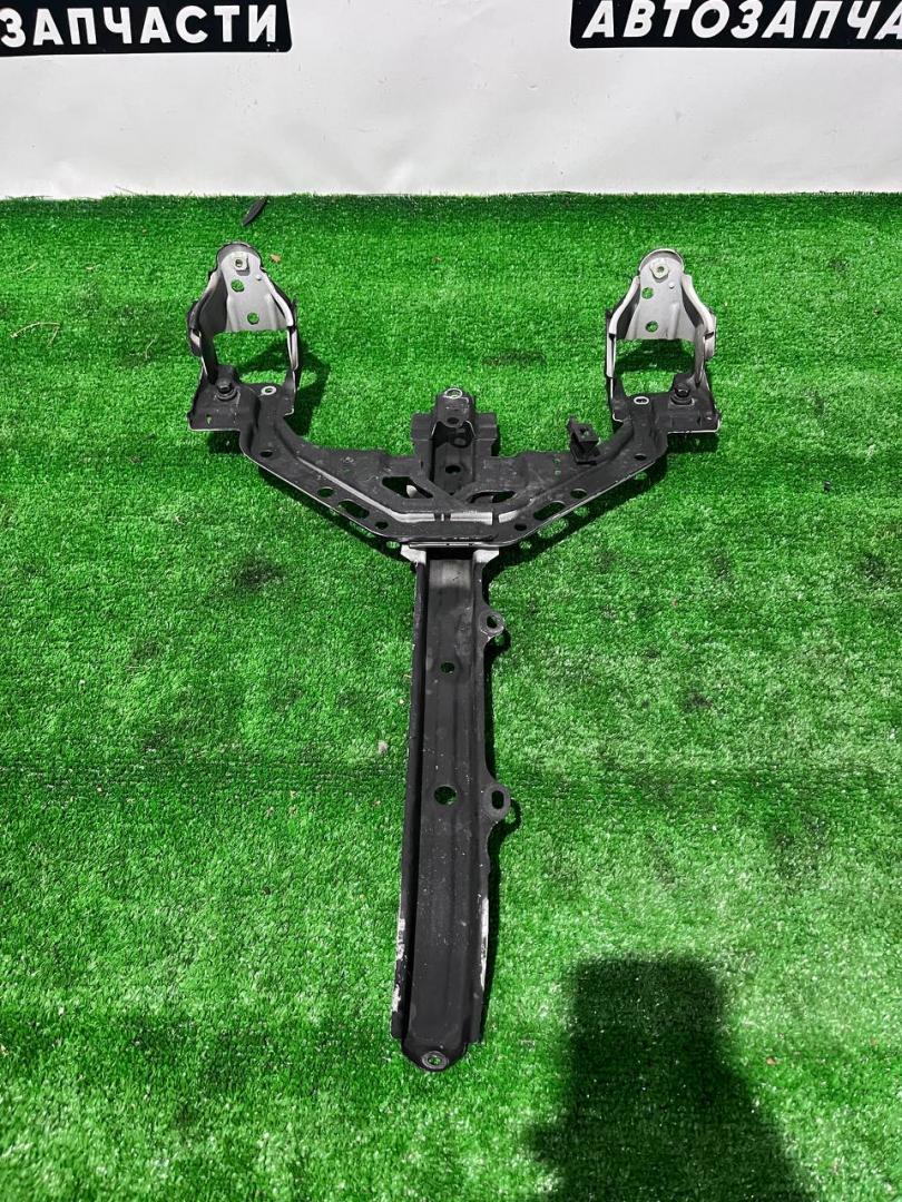 передняя панель крепления облицовки (телевизор) Lexus RX 4 поколение 2017, 3.5 л., гибрид, АКПП, внедорожник 5 дв. - фото №1