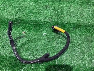 датчик удара Maserati Levante 1 поколение M161 2019, 3.0 л., дизель, АКПП, внедорожник 5 дв., полный привод, 51943477