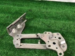 петля капота левая BMW i8 I12 2014, 7336251