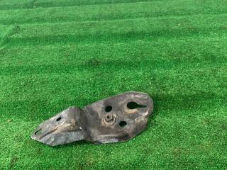 кронштейн (крепление) Ford Mustang 6 поколение S550 [рестайлинг] 2019, 2.3 л., бензин, АКПП, красный, кабриолет, задний привод, FR3C-5078