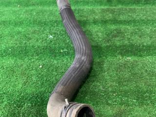 патрубок радиатора Ford Mustang 6 поколение S550 [рестайлинг] 2019, 2.3 л., бензин, АКПП, красный, кабриолет, задний привод, FR33-8B273-AD