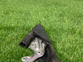 молдинг двери передней правой Ford Mustang 6 поколение S550 [рестайлинг] 2019, 2.3 л., бензин, купе, задний привод