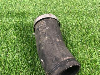 патрубок интеркулера Ford Mustang 6 поколение S550 [рестайлинг] 2019, 2.3 л., бензин, АКПП, купе, задний привод, GR3C-6C646-FA