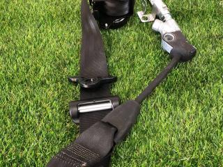 ремень безопасности Ford Mustang 6 поколение S550 [рестайлинг] 2020, 2.3 л., i, бензин, МКПП, красный, купе, задний привод, JR3B-R699D64-AF3ZHE