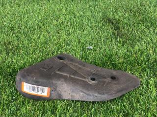 воздуховод тормозной правый Ford Mustang 6 поколение S550 [рестайлинг] 2020, 2.3 л., i, бензин, МКПП, красный, купе, задний привод, FR3C-3078-CB