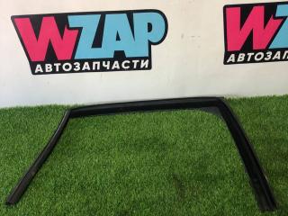 Уплотнитель стекла Alfa Romeo Stelvio 1 поколение 2018, 2.0 л.