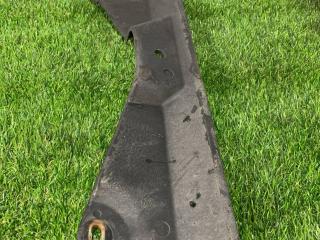 защита топливного бака Ford Mustang 6 поколение S550 2016, 5.0 л., бензин, МКПП, серый, купе, задний привод, FR3C-9N226