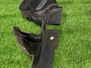 воздуховод (дефлектор) радиатора Ford Mustang 6 поколение S550 2016, 5.0 л., бензин, МКПП, серый, купе, задний привод, FR3B-8102-CD