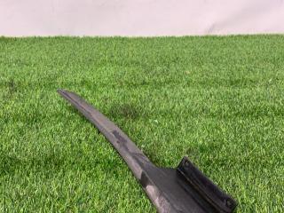 молдинг переднего бампера Ford Mustang 6 поколение S550 2016, 5.0 л., бензин, МКПП, серый, купе, задний привод