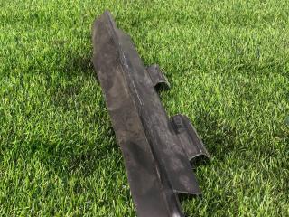 воздуховод (дефлектор) радиатора Ford Mustang 6 поколение S550 2016, 5.0 л., бензин, МКПП, серый, купе, задний привод, FR3B-8102-AC