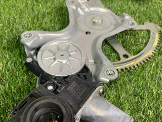 стеклоподъемник задний левый Lexus RX 4 поколение 2017, 3.5 л., гибрид, АКПП, внедорожник 5 дв.