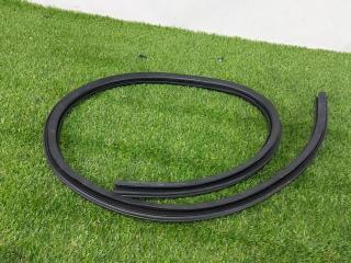 уплотнитель двери Ford Mustang 6 поколение S550 [рестайлинг] 2019, 2.3 л., бензин, АКПП, купе