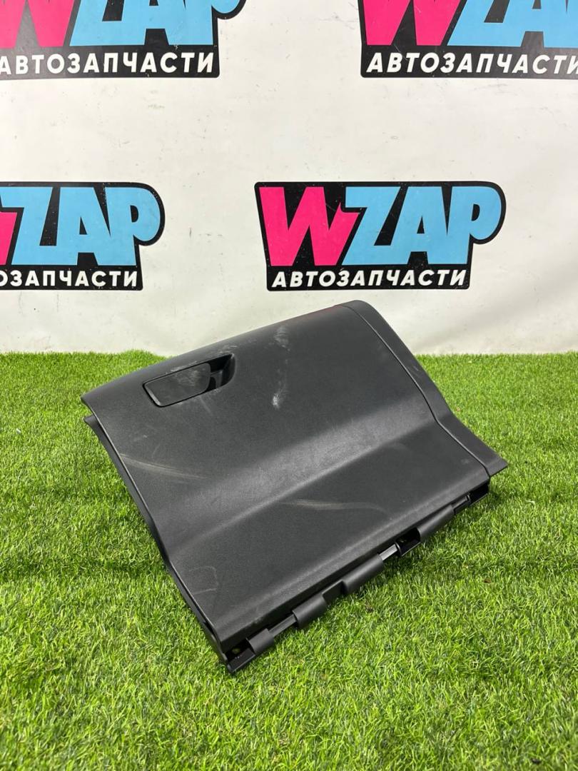 бардачок Ford Escape 4 поколение CX482 2021, 1.5 л., бензин, АКПП, внедорожник 5 дв., полный привод - фото №1