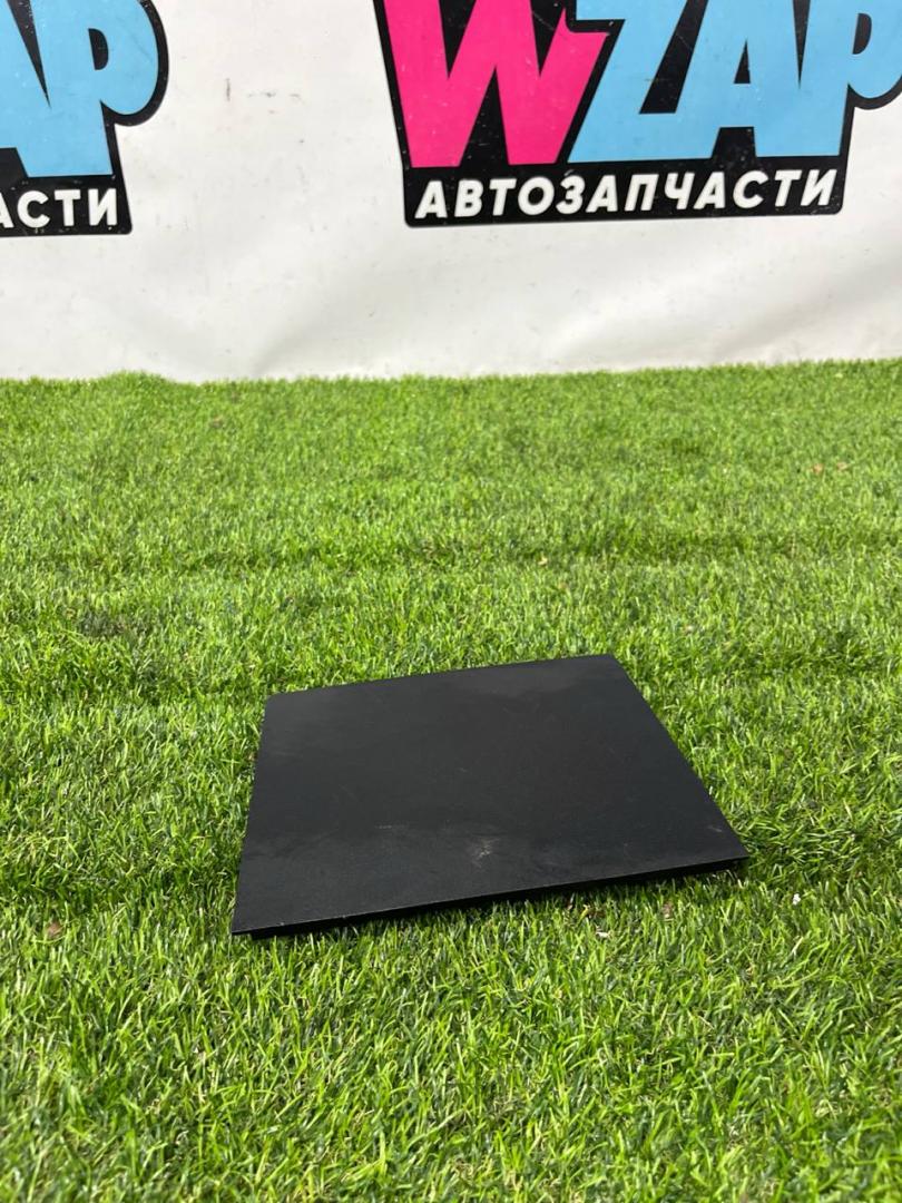 пластик Ford Escape 4 поколение CX482 2021, 1.5 л., бензин, АКПП, внедорожник 5 дв., полный привод, LJ6B-S044F58-A-PIA-01 - фото №1