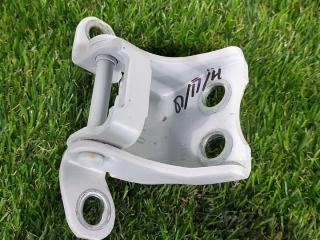 петля двери Honda HR-V 3 поколение RZ 2023