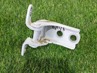 петля двери Honda HR-V 3 поколение RZ 2023