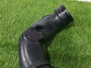 патрубок интеркулера Maserati Levante 1 поколение M161 2019, 3.0 л., дизель, АКПП, внедорожник 5 дв., полный привод, 670009077