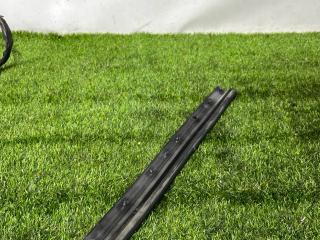 уплотнитель Chevrolet Equinox 3 поколение [рестайлинг] 2022, 1.5 л., бензин, внедорожник 5 дв., передний привод