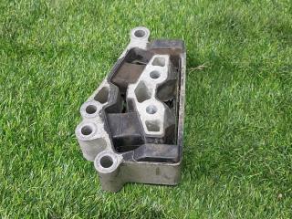 подушка крепления КПП Ford Explorer 6 поколение U625 2020, 2.3 л., бензин, АКПП, внедорожник 5 дв., L1M3-6068-B