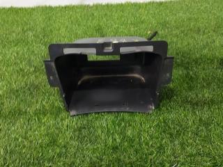 прикуриватель Chevrolet Equinox 3 поколение [рестайлинг] 2022, 1.5 л., бензин, внедорожник 5 дв., передний привод, 84500172