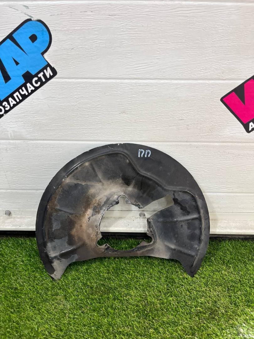 защитный кожух тормозного механизма RAM 1500 5 поколение 2019, 5.7 л., бензин, АКПП, пикап, полный привод - фото №1