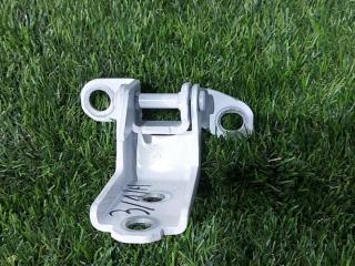 петля двери Honda HR-V 3 поколение RZ 2023