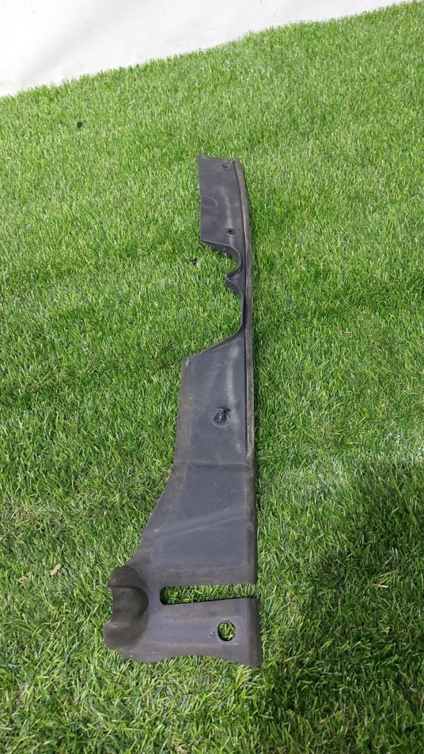 накладка двери (крышки) багажника Ford Explorer 6 поколение U625 2020, 2.3 л., бензин, АКПП, внедорожник 5 дв., LB5B-S45140-AA, LB5B-S45140 - фото №1