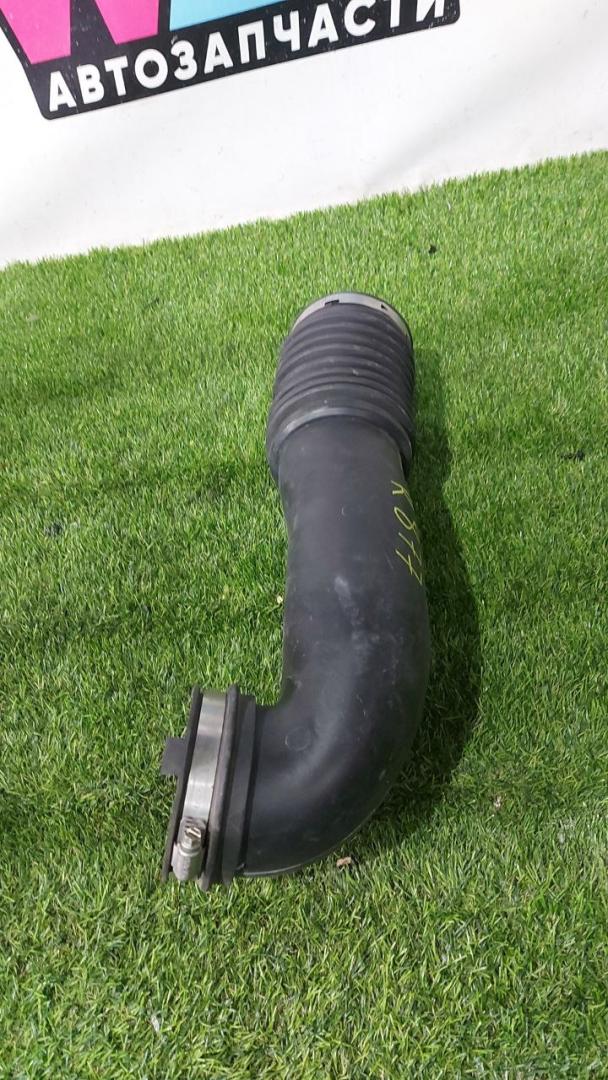 патрубок воздушного фильтра RAM 1500 5 поколение 2019, 5.7 л., бензин, АКПП, пикап, полный привод, 68264887AA - фото №1