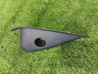 накладка на торпедо (консоль) Ford Mustang 6 поколение S550 [рестайлинг] 2020, 2.3 л., бензин, АКПП, серый, купе, задний привод, FR3B6304480AE3ZHE