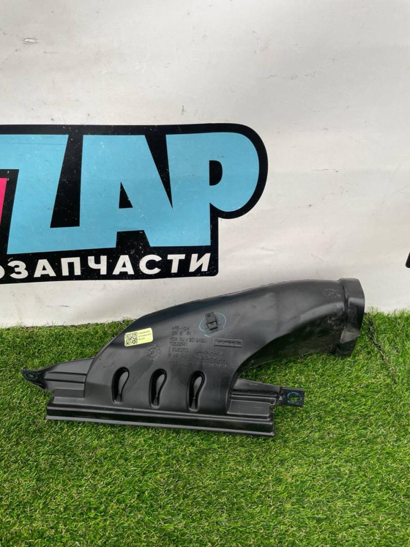 воздуховод печки Tesla Model Y 1 поколение 2022, электро, белый, 1083389-00-E - фото №1