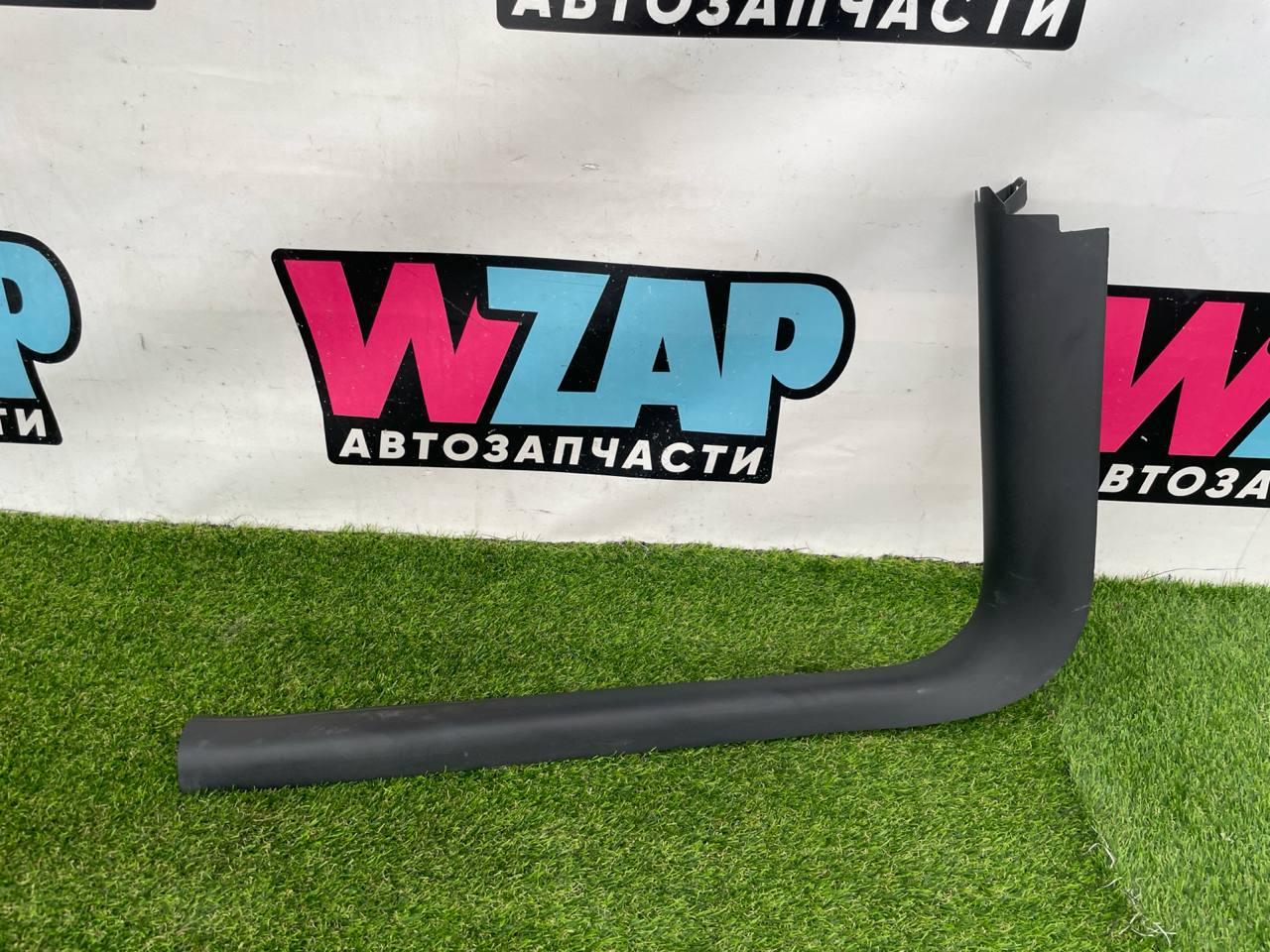 накладка на порог внутренняя Tesla Model Y 1 поколение 2022, электро, белый, 1494619-00-D - фото №1